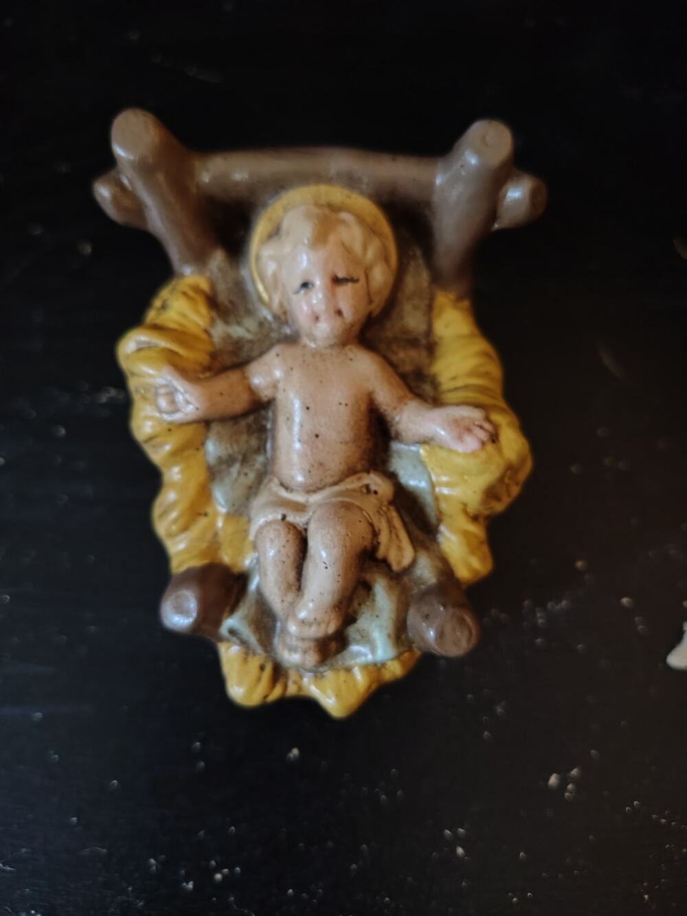 Ceramic Baby Jesus Nativity Replacement Manger 4"